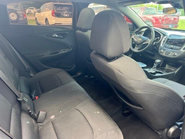 Chevrolet Malibu  2021