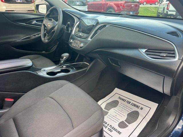 Chevrolet Malibu  2021