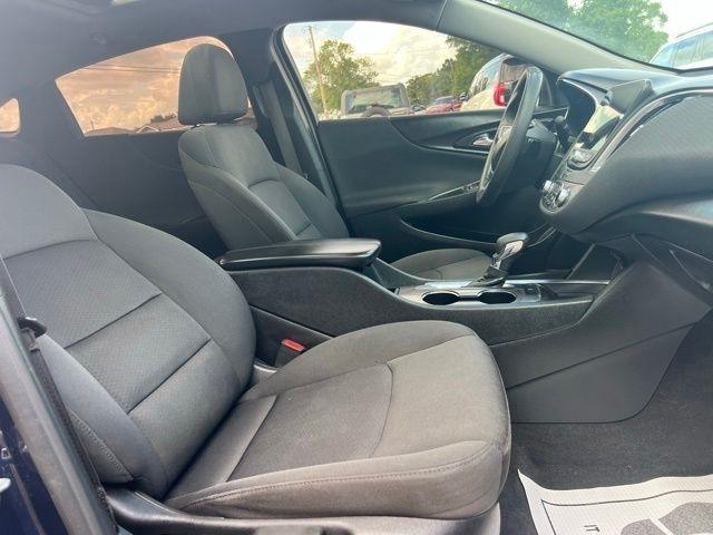 Chevrolet Malibu  2021