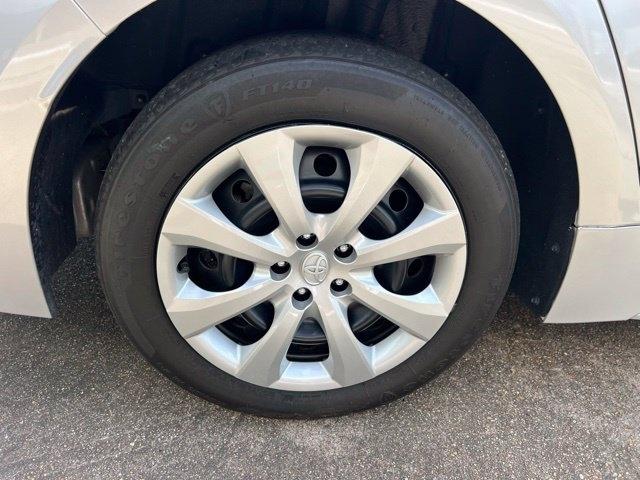 Toyota Corolla LE CVT (Natl) 2024