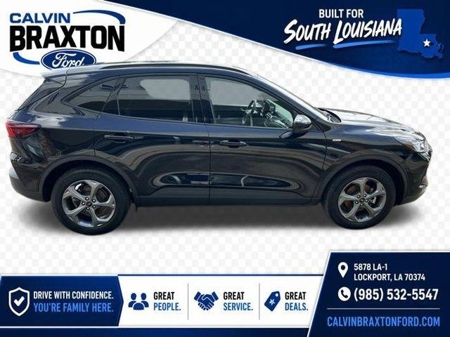 Ford Escape  2025