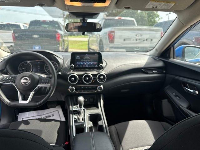 Nissan Sentra SV CVT 2025