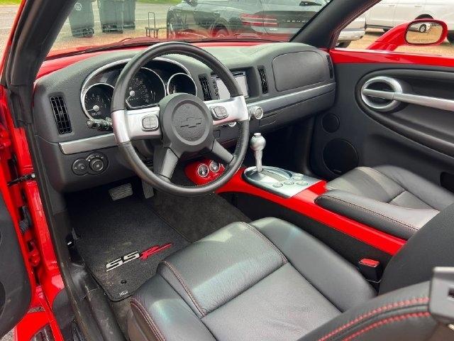 Chevrolet SSR Reg Cab 116.0" WB LS 2006