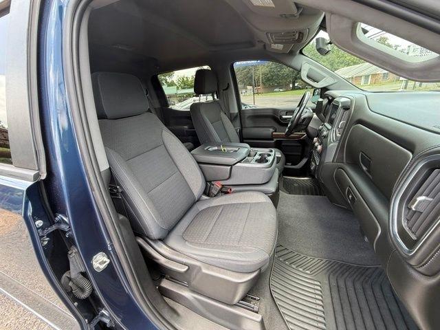 Chevrolet Silverado 1500 4WD Crew Cab 147" LT 2019