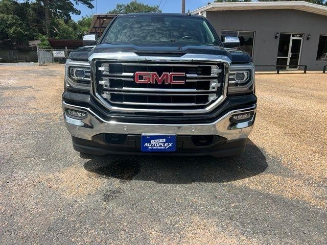 GMC Sierra 1500 4WD Crew Cab 143.5" SLT 2018