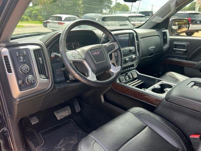 GMC Sierra 1500 4WD Crew Cab 143.5" SLT 2018