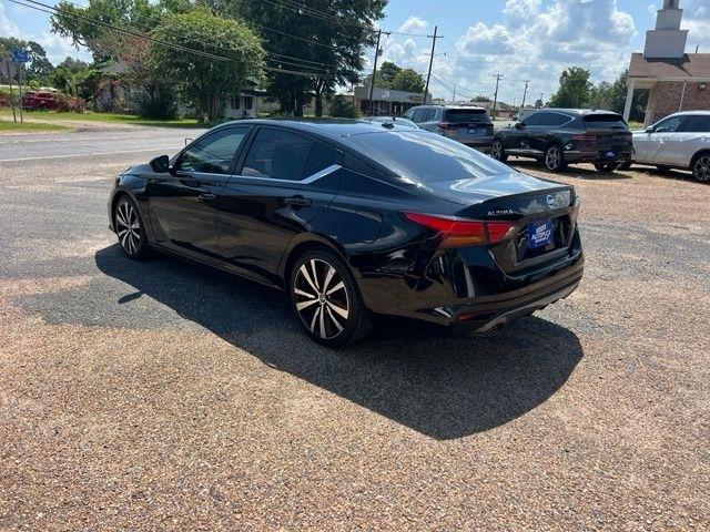Nissan Altima 2.5 SR Sedan 2019