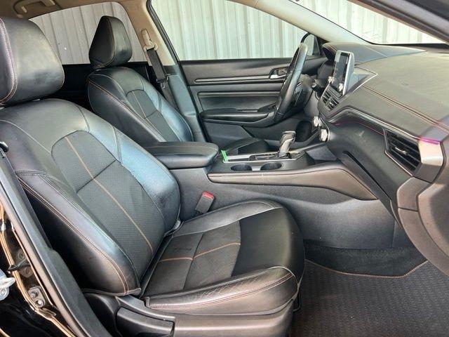 Nissan Altima 2.5 SR Sedan 2019