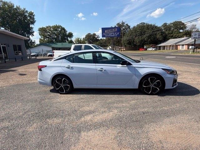 Nissan Altima 2.5 SR Sedan 2023