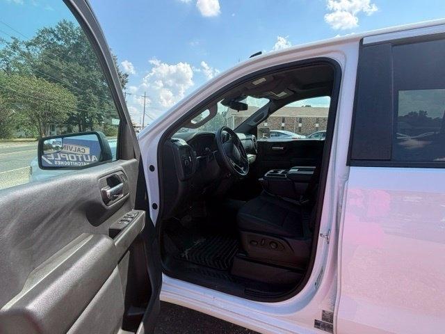 Chevrolet Silverado 1500 2WD Crew Cab 147" Custom 2026