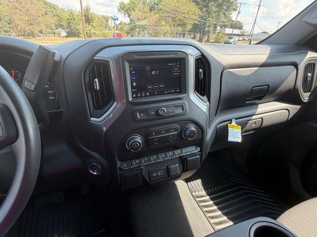 Chevrolet Silverado 1500 2WD Crew Cab 147" Custom 2026