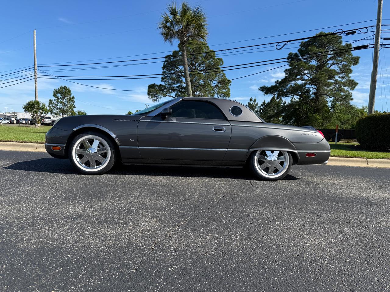 Ford Thunderbird Premium with removable top 2003