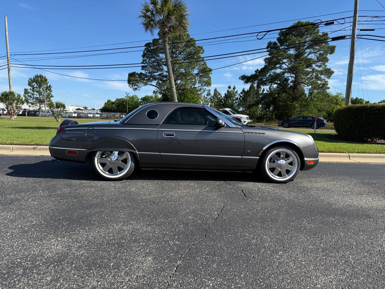Ford Thunderbird Premium with removable top 2003