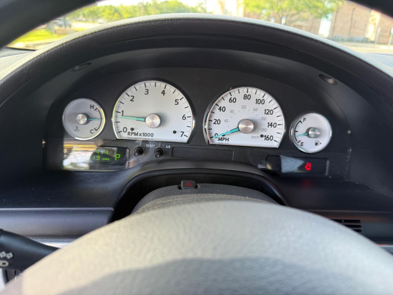Ford Thunderbird Premium with removable top 2003