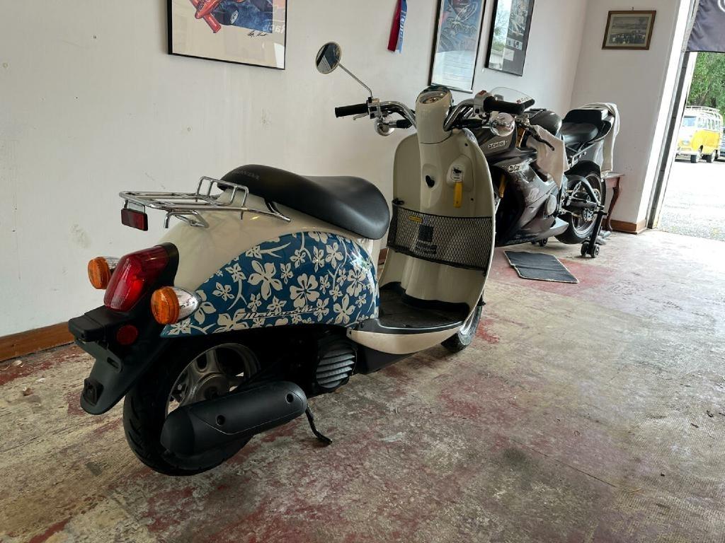 Honda CHF50S  2005