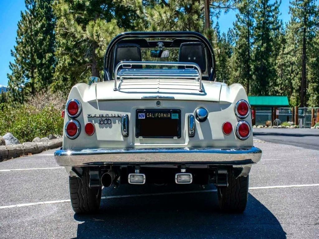Datsun 1600  1970