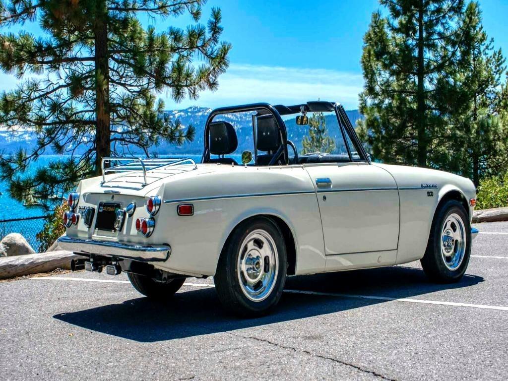 Datsun 1600  1970