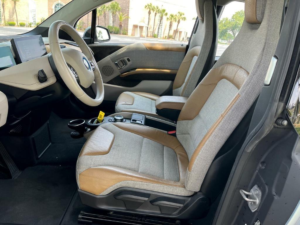 BMW i3  2014