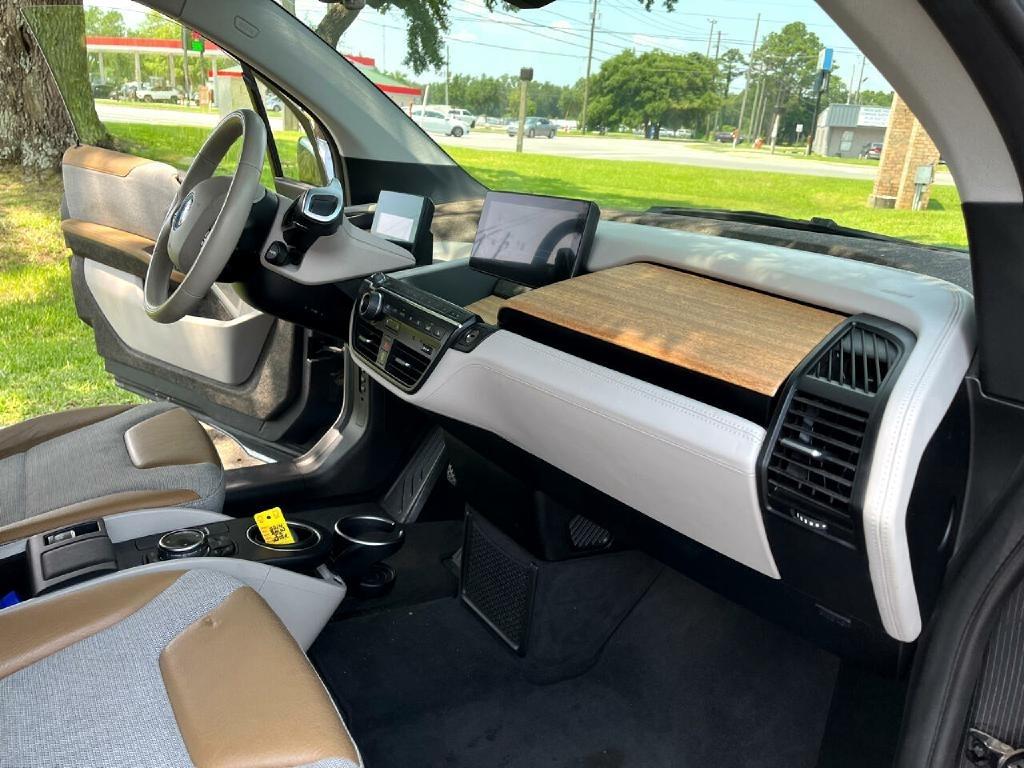 BMW i3  2014