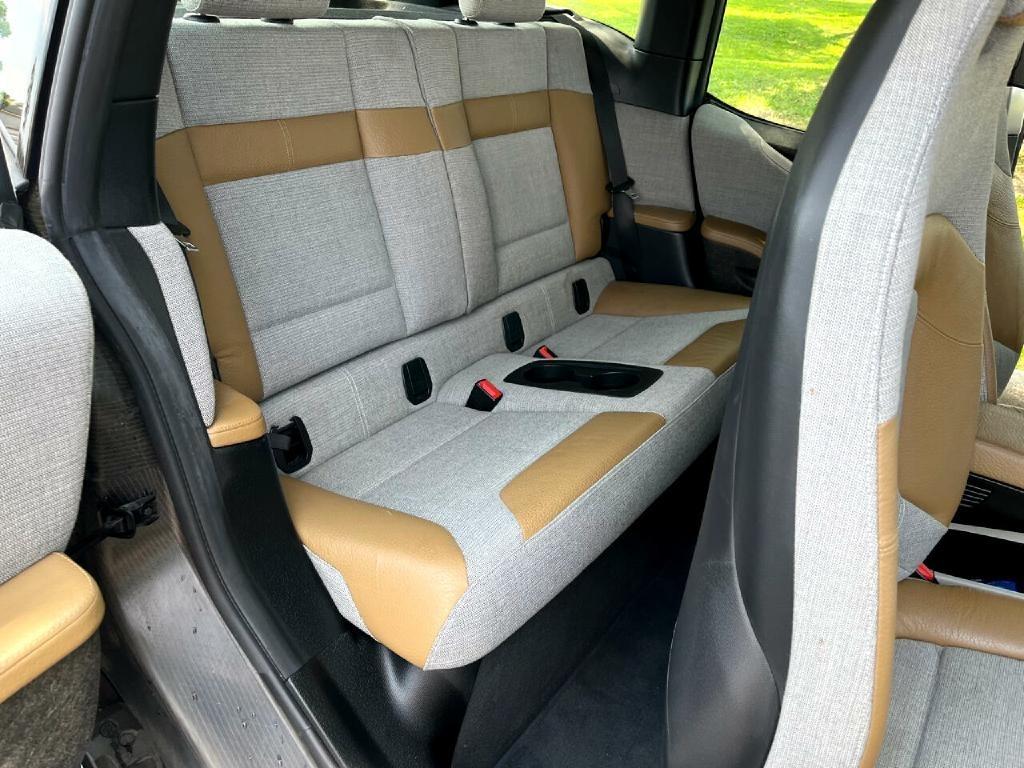 BMW i3  2014