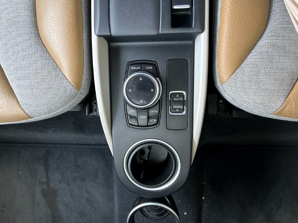 BMW i3  2014