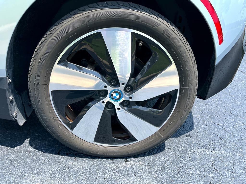 BMW i3  2014