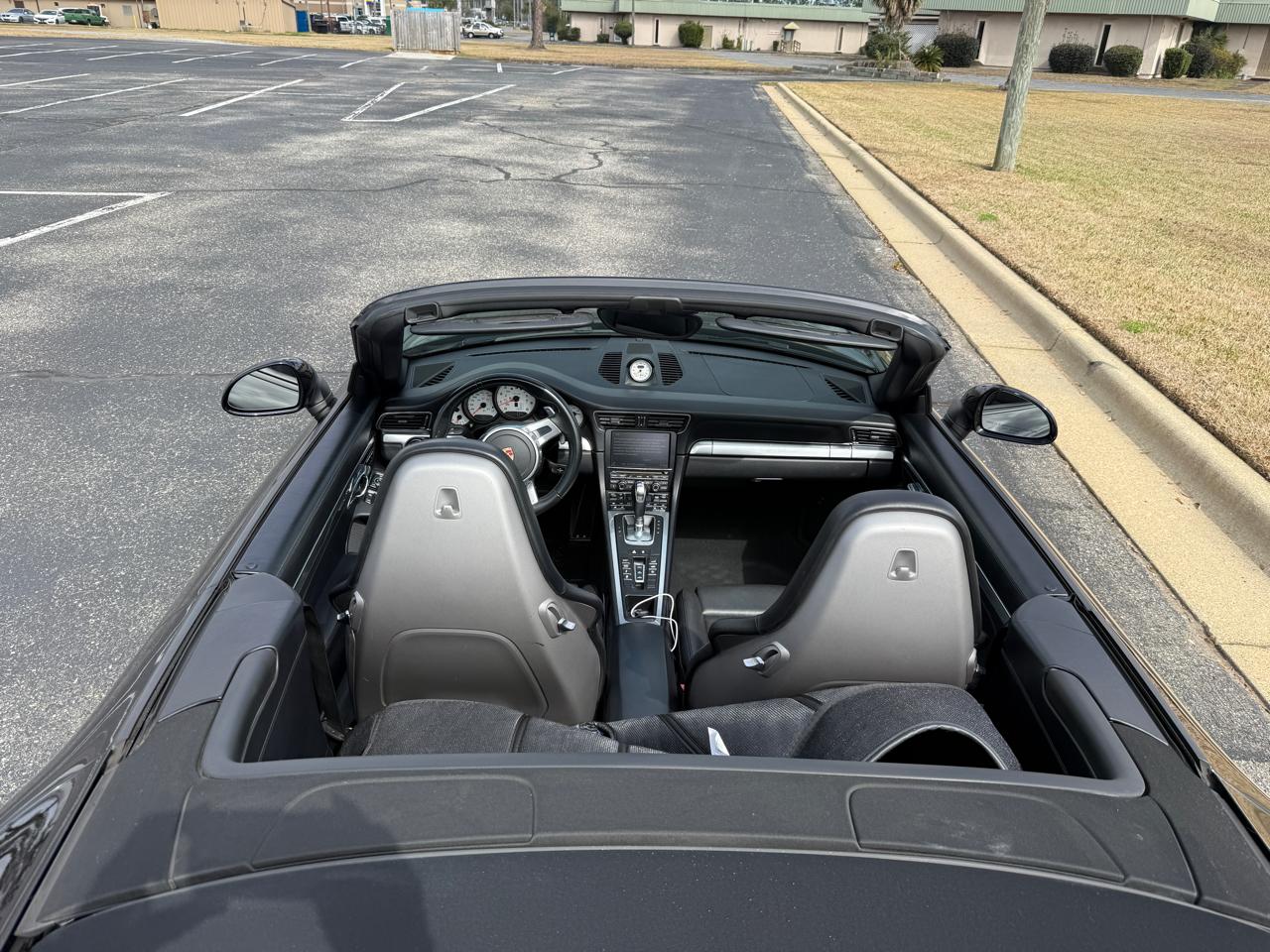Porsche 911 Carrera S Cabriolet 2015