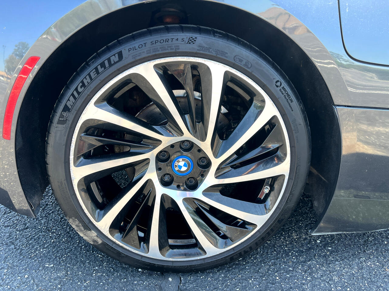 BMW i8 2D Coupe 2015