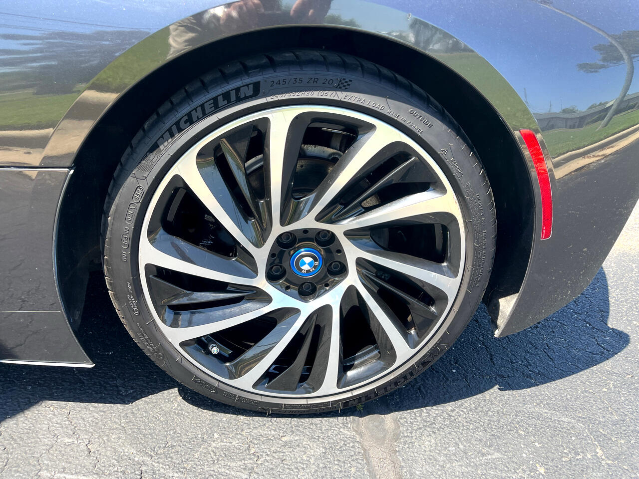 BMW i8 2D Coupe 2015