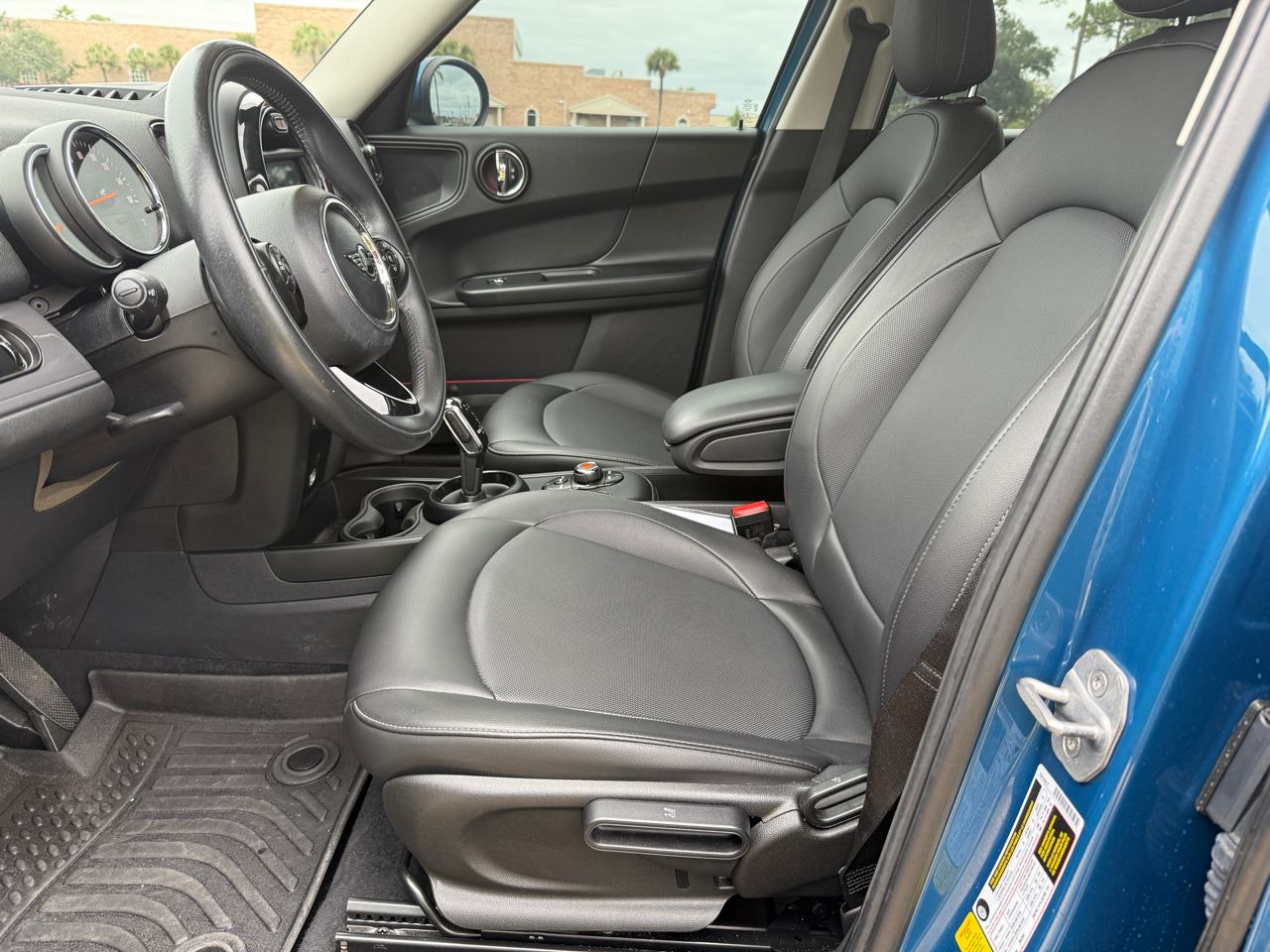 MINI Countryman Oxford Edition FWD 2020 MINI Countryman Oxford Edition FWD 2020