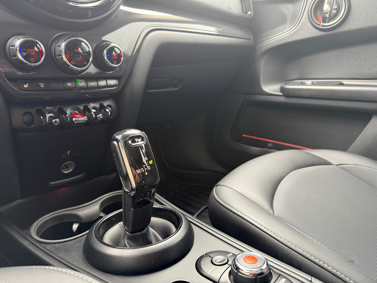 MINI Countryman Oxford Edition FWD 2020 MINI Countryman Oxford Edition FWD 2020