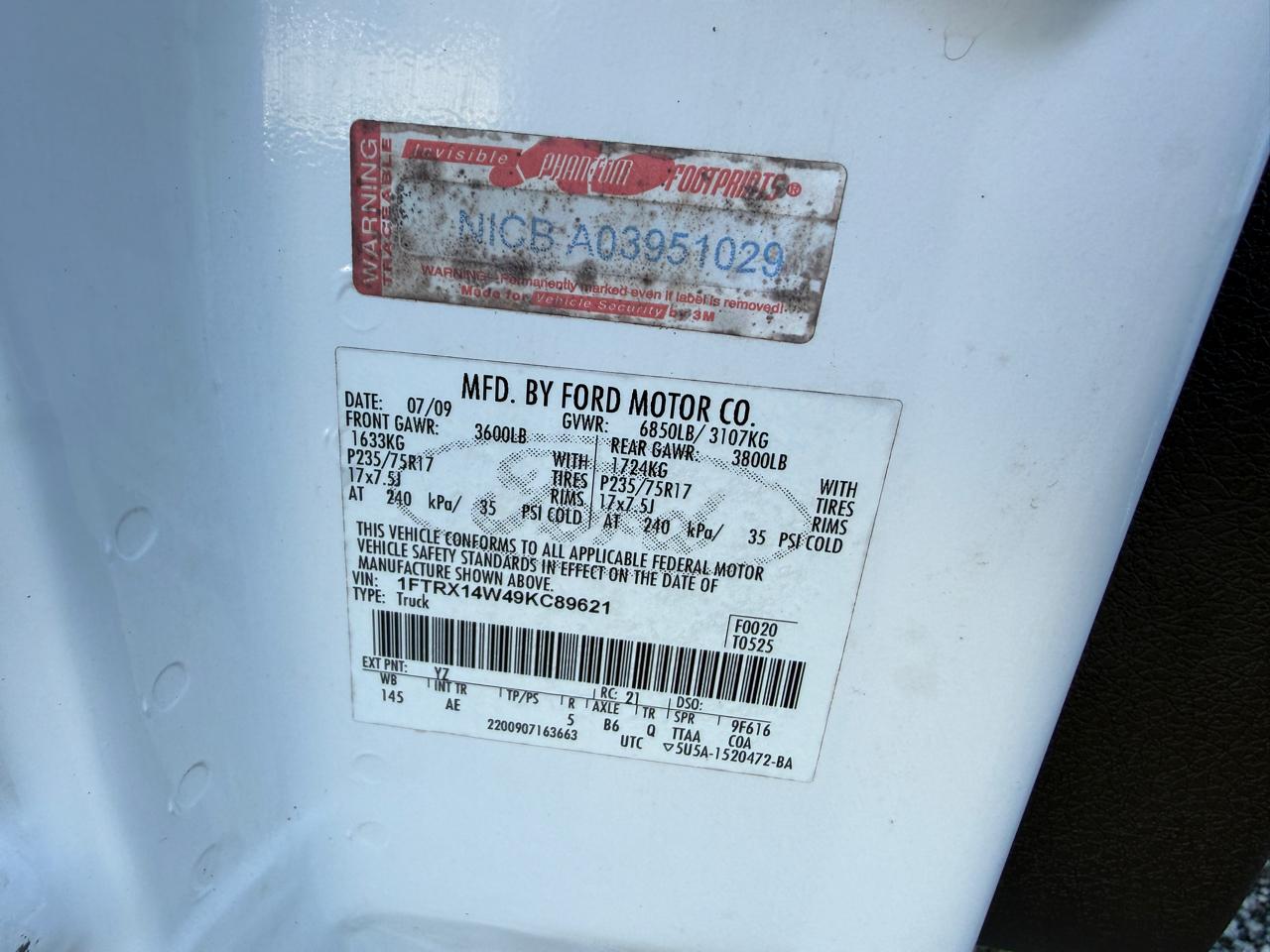 Ford F-150 Supercab 139" 4WD XL 2009