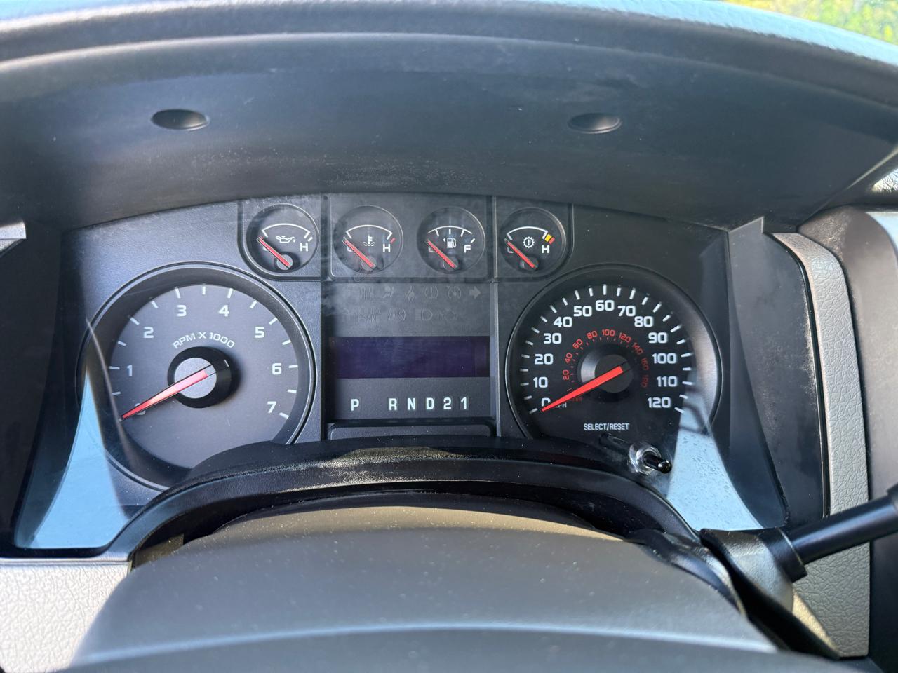 Ford F-150 Supercab 139" 4WD XL 2009