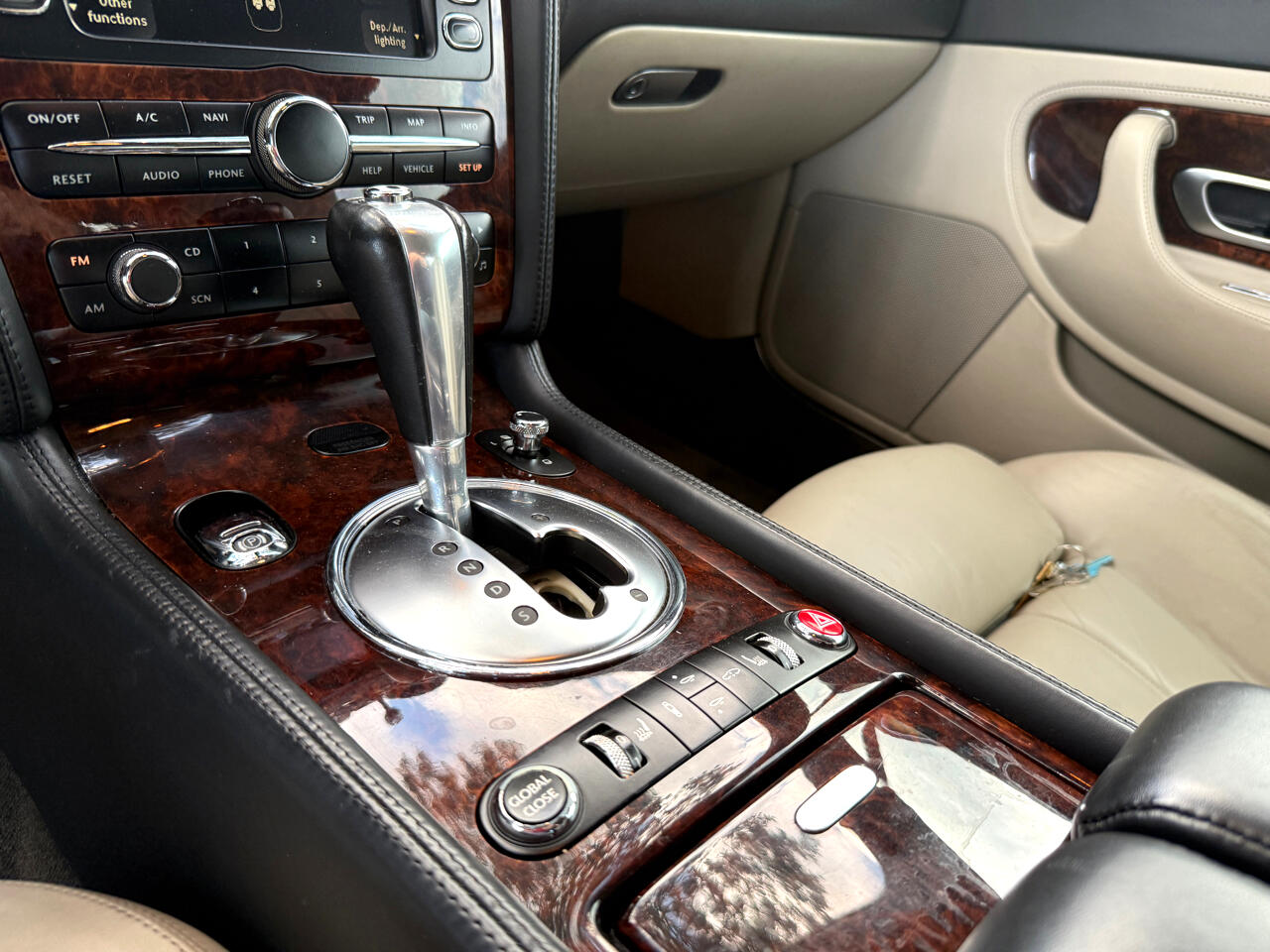 Bentley Continental GT Coupe 2005 Bentley Continental GT Coupe 2005