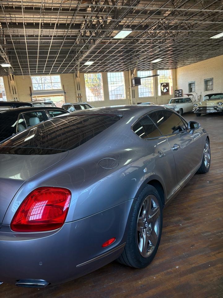 Bentley Continental GT Coupe 2005