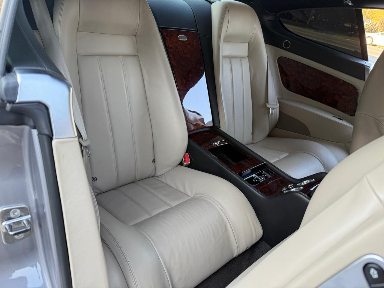 Bentley Continental GT Coupe 2005