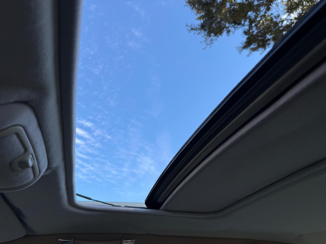 Jaguar XJ Sedan Vanden Plas 1997