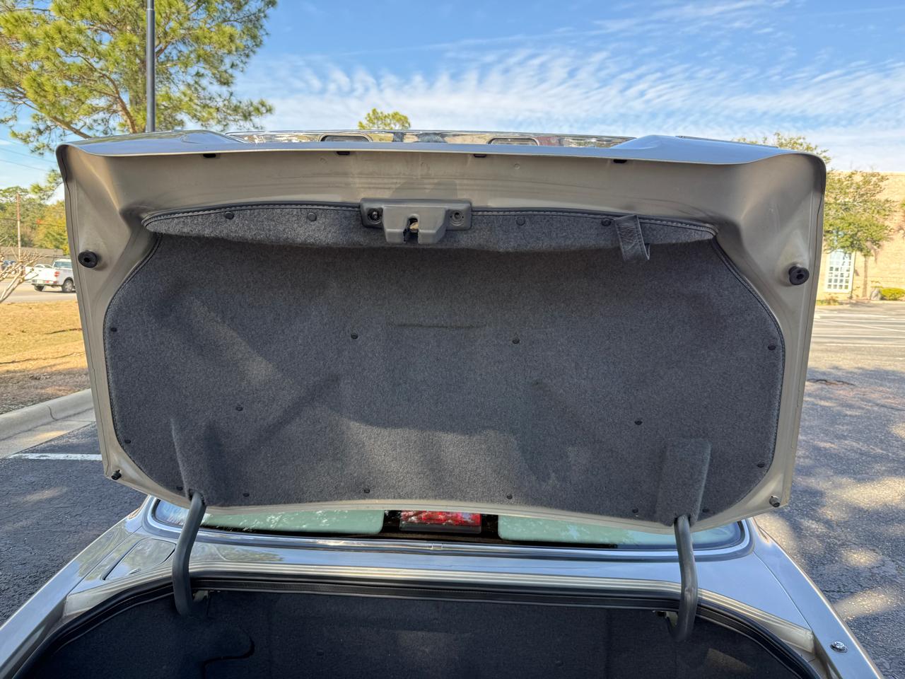 Jaguar XJ Sedan Vanden Plas 1997