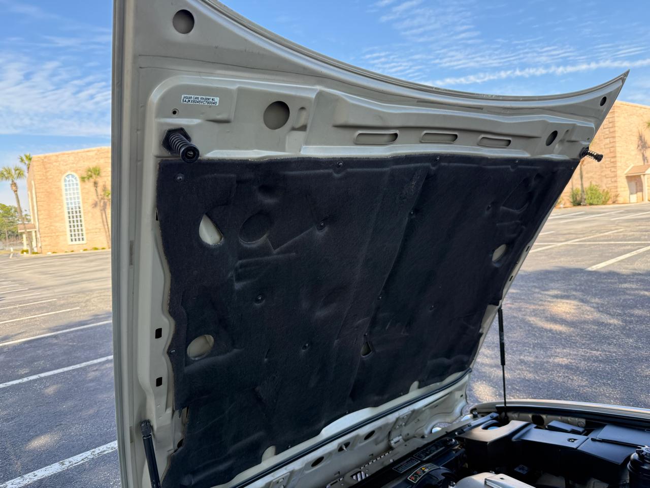 Jaguar XJ Sedan Vanden Plas 1997