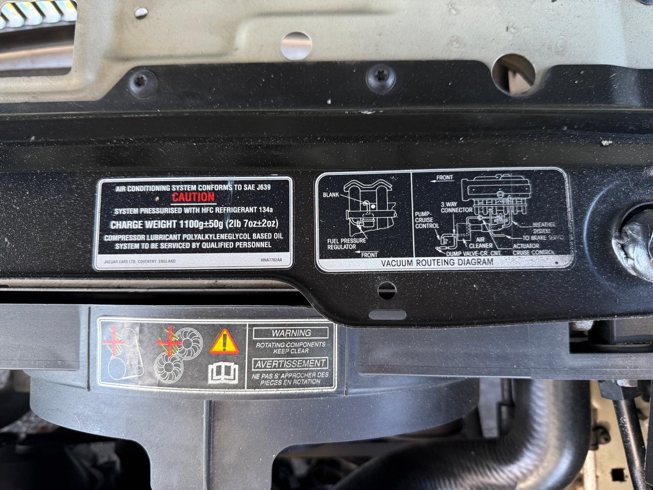 Jaguar XJ Sedan Vanden Plas 1997