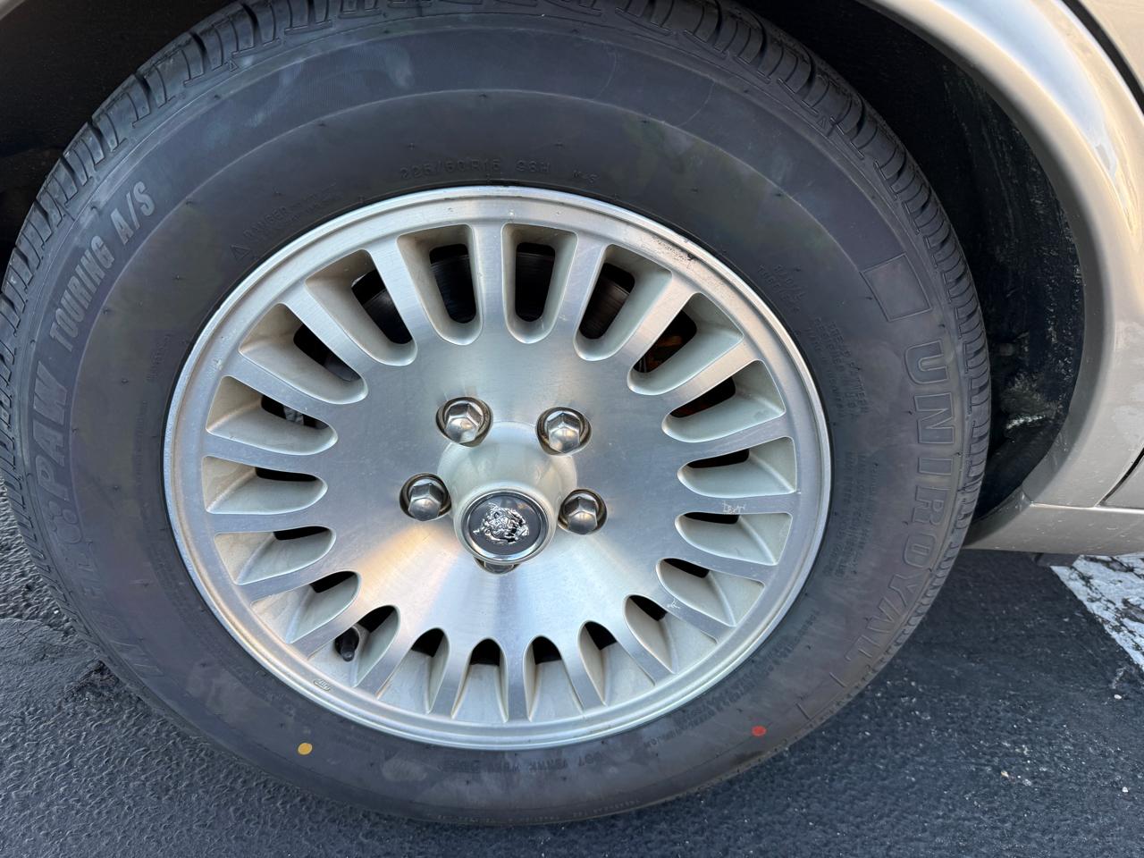 Jaguar XJ Sedan Vanden Plas 1997