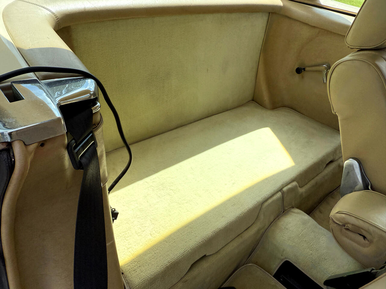 Mercedes-Benz 380 SL 1981 Mercedes-Benz 380 SL 1981