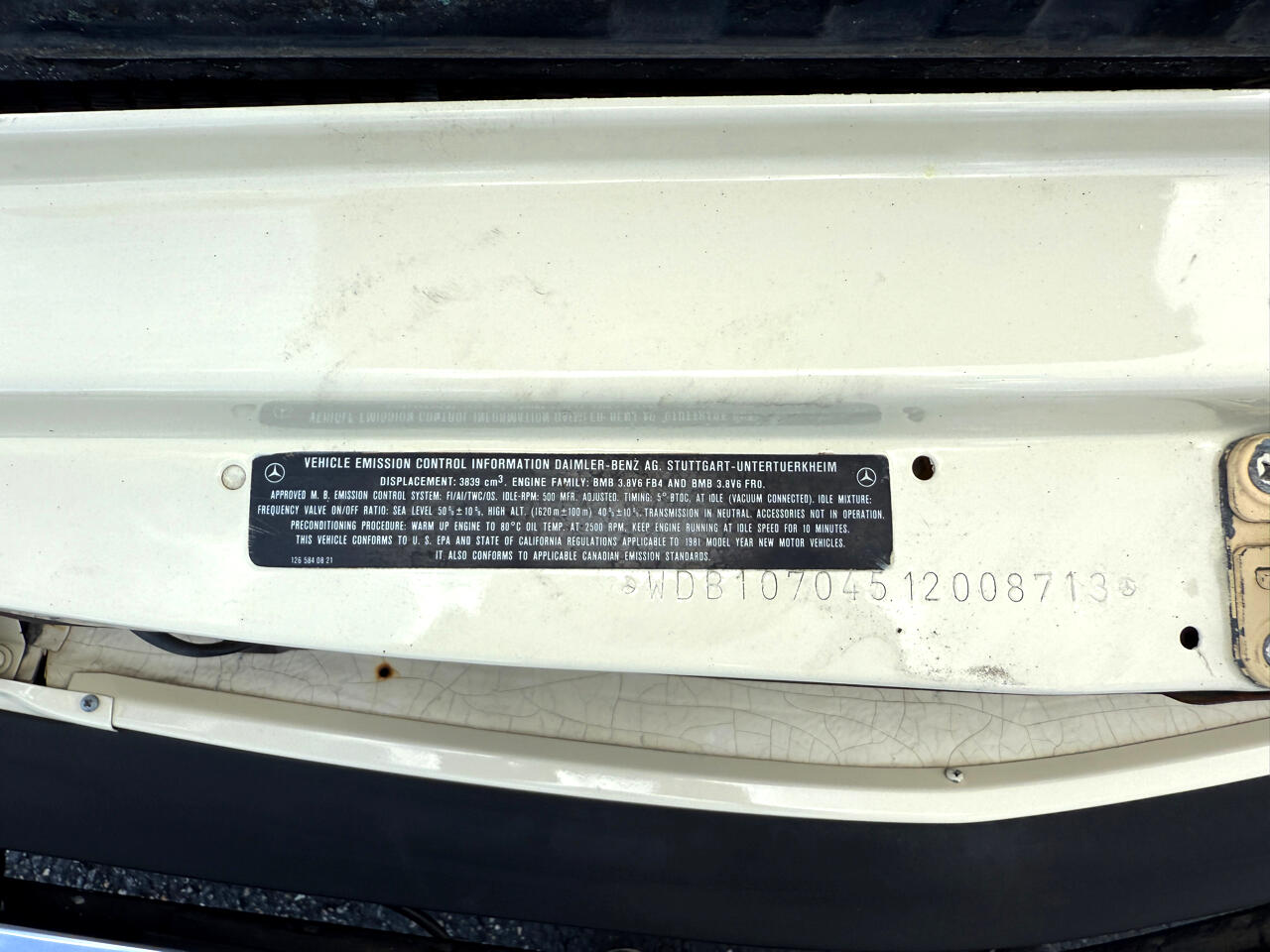 Mercedes-Benz 380 SL 1981 Mercedes-Benz 380 SL 1981