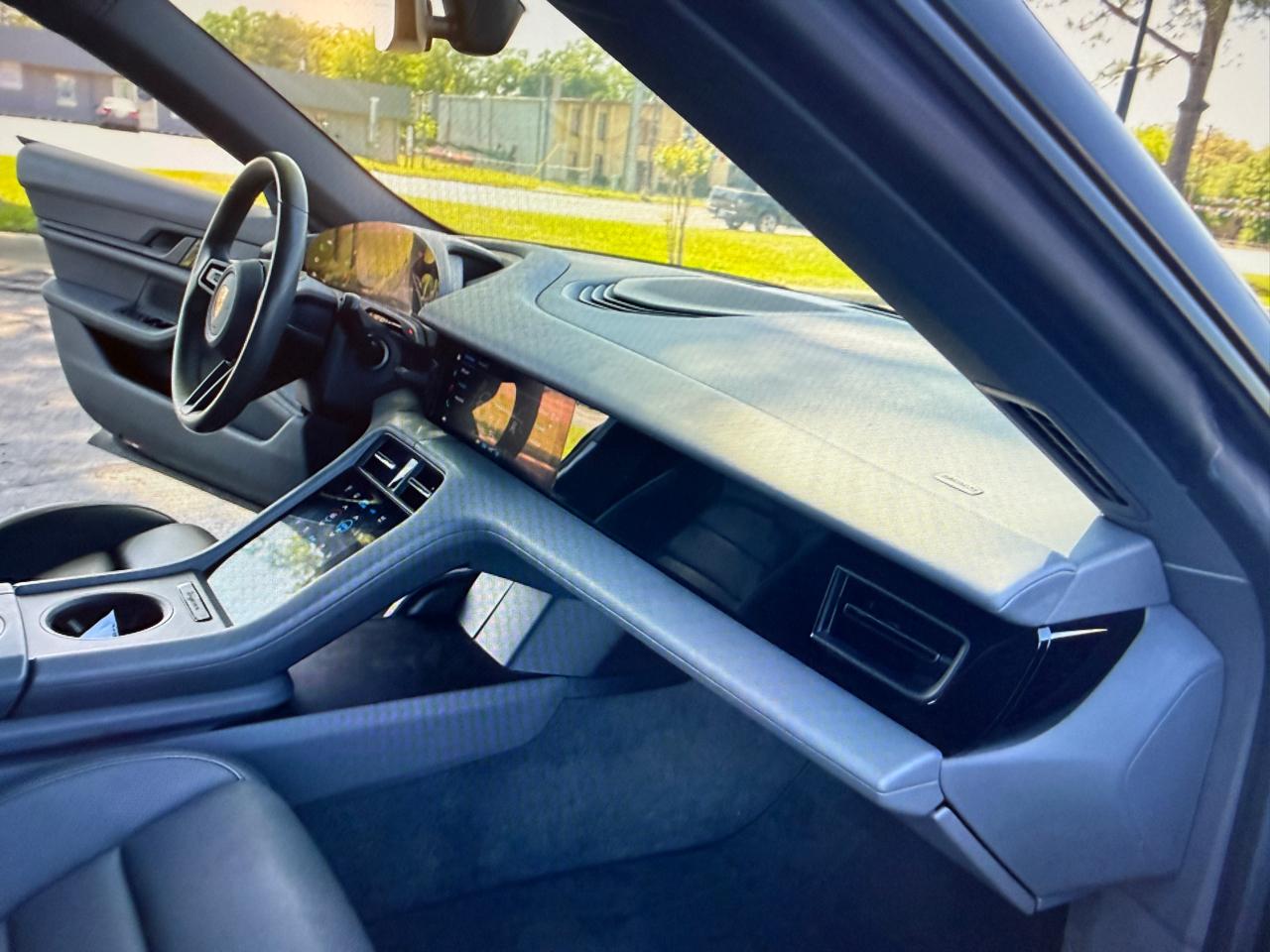 Porsche 911 Carrera Cabriolet 1995