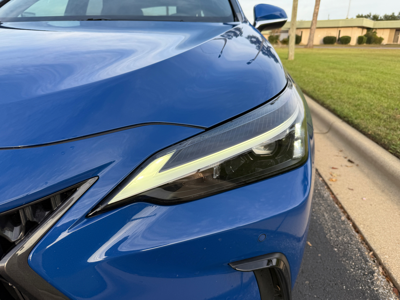 Lexus NX 250 Premium 2023