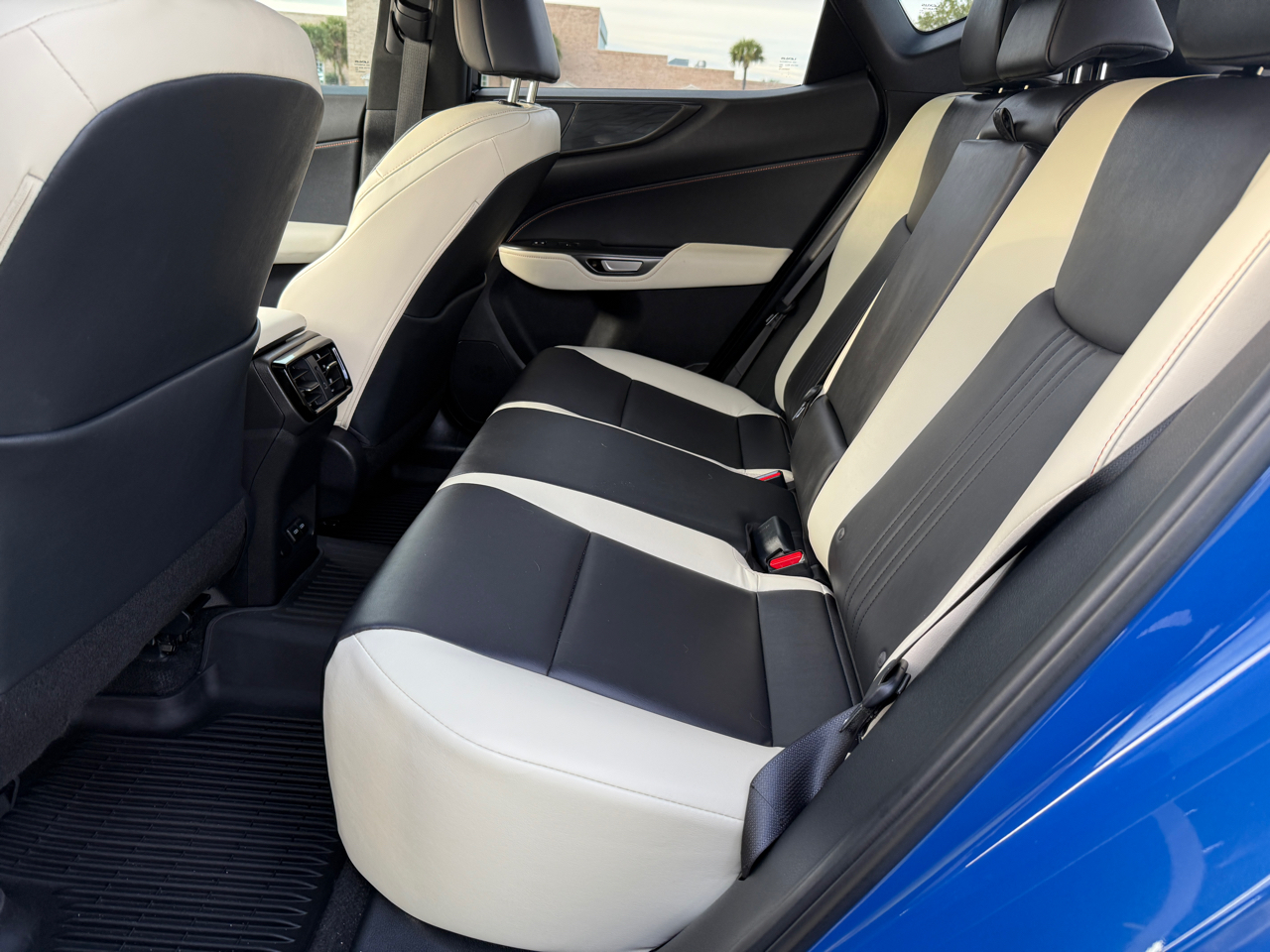 Lexus NX 250 Premium 2023