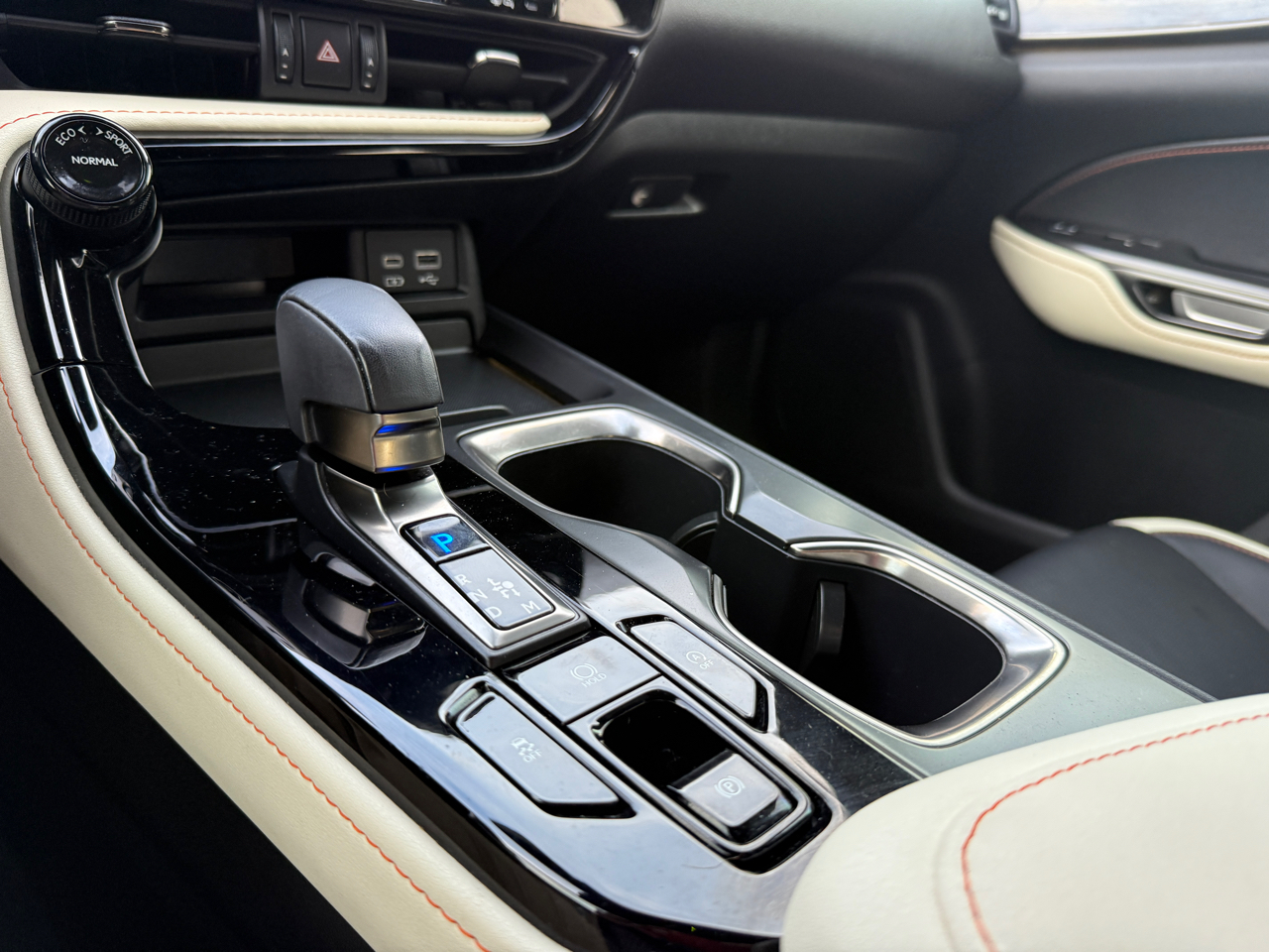 Lexus NX 250 Premium 2023