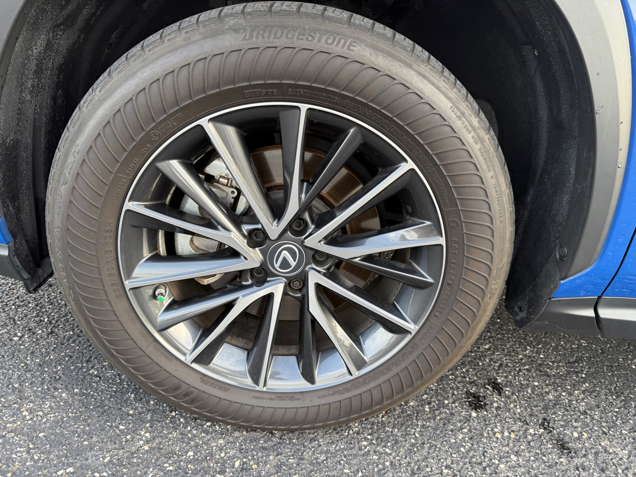 Lexus NX 250 Premium 2023