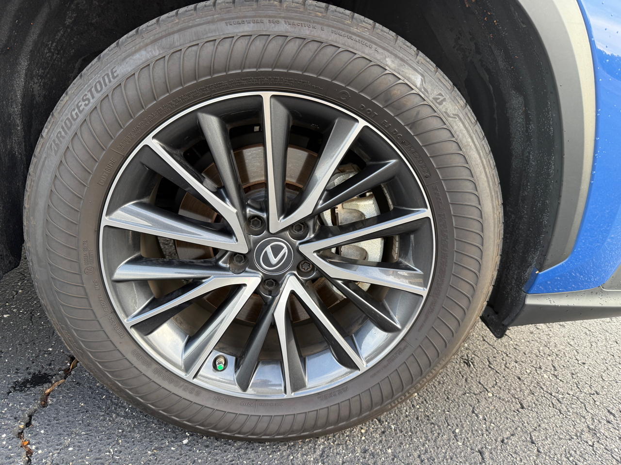 Lexus NX 250 Premium 2023