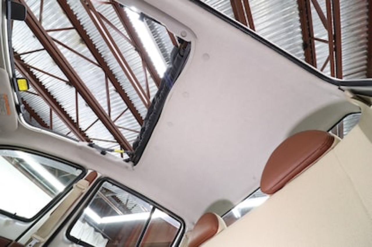 Toyota Van Wagon  2000